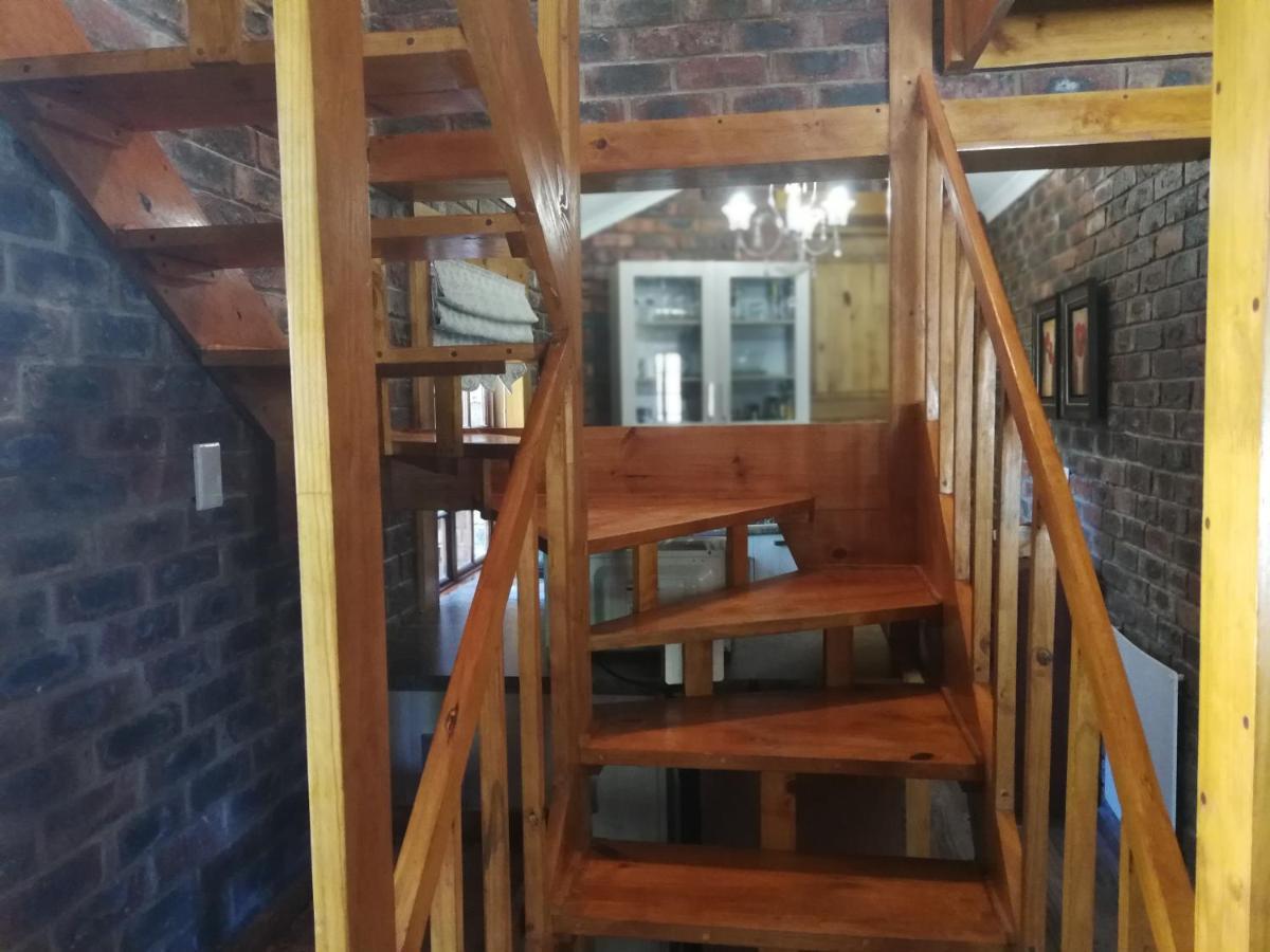 Clarens Cottages 外观 照片